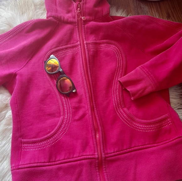 Lululemon Pink hoodie sold - Picture 3 of 4